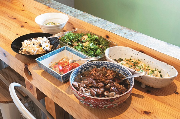 【福岡グルメ】栄養満点の惣菜が並ぶ内緒にしていたい隠れ家店『omasa』