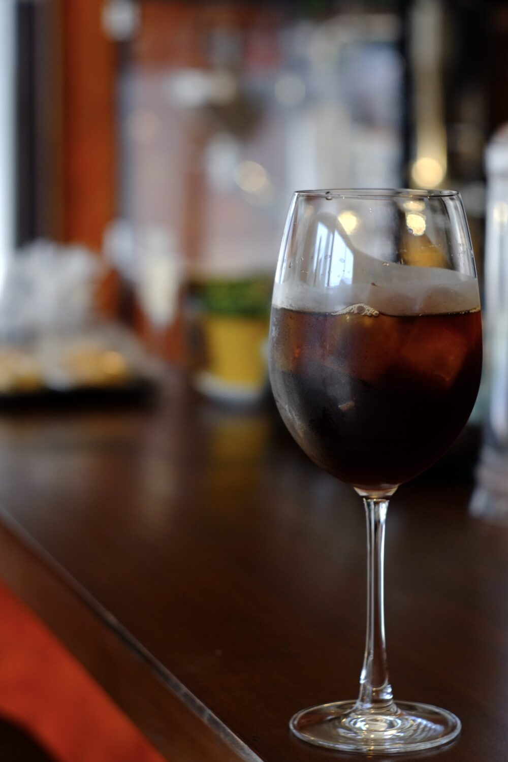 【小倉カフェ】ワイングラスで愉しむ贅沢なアイスコーヒ―の時間。『GENIC COFFEE』