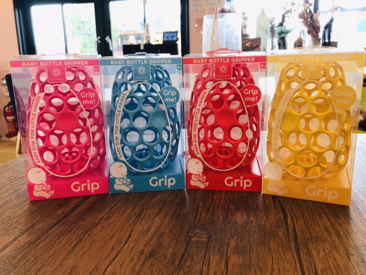 【雑貨店ハウズスタッフ一押しアイテム】赤ちゃんが自分で飲むチカラを育む♪♪哺乳瓶用ハニカムカバー！！！
