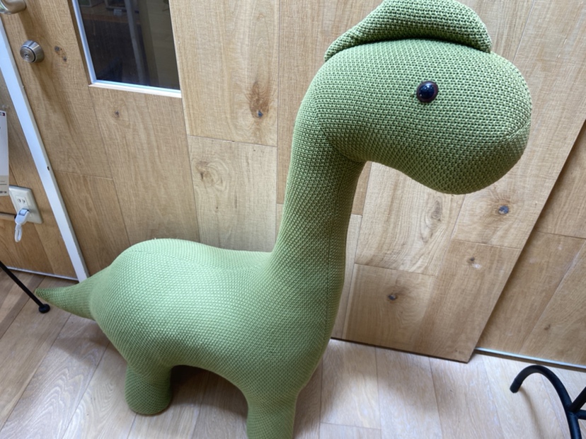 【雑貨店ハウズスタッフ一押しアイテム】椅子としても使えるぬいぐるみ「プチ・ズーシリーズ」