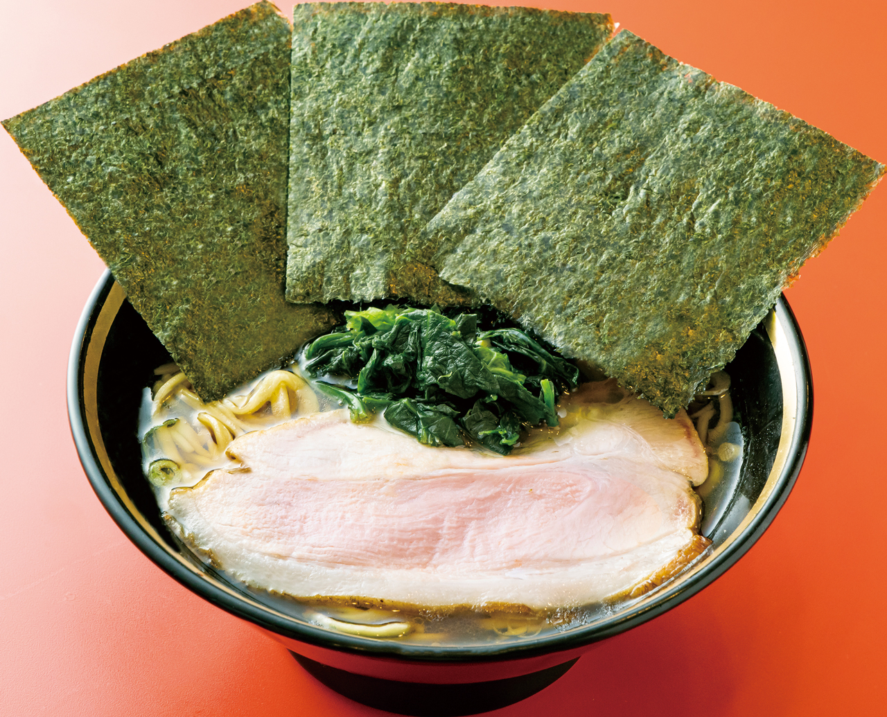 【福岡麺本2021】横浜家系総本山　吉村家直系店　福岡でも圧倒的な存在感！九州初進出！！『ラーメン内田家』