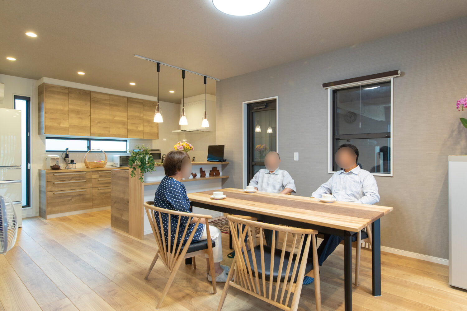 【栗原建設がつくった新築住宅】（古賀市）多くの人が自然と集うわが家を暮らしに合わせて建て替え