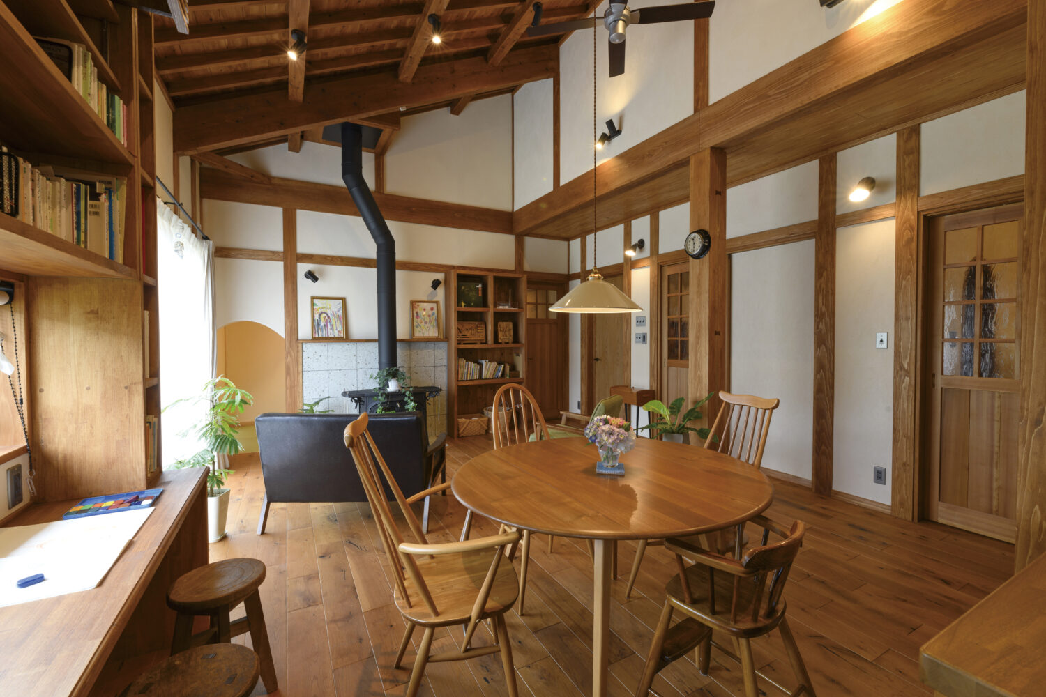 【ハウスランド社がつくった新築住宅】（筑紫野市）いい素材で美しく設えた住むほどに愛着が深まる家