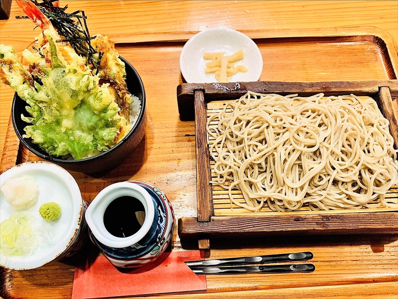 福岡グルメ】行列ができる蕎麦屋さん！！数量限定の〝天丼セット〟を