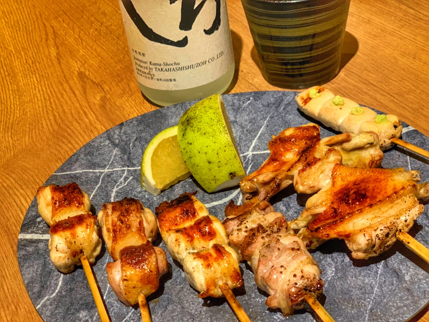 球磨焼酎が飲めるお店（福岡市）こだわりの空間で “最高の鶏肉”を余すことなく堪能「やきとり稲田」