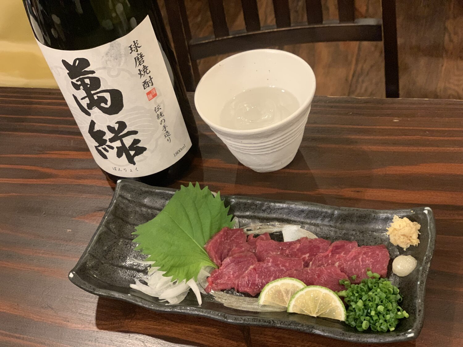 球磨焼酎が飲めるお店（福岡市）職人技が光る珠玉の料理を米焼酎と「焼鳥ただし 博多本店」