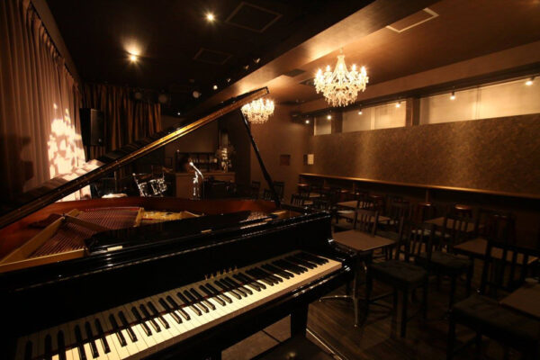 【博多SQUARE GARDEN】“恋に纏わるジャズソング”を楽しむ。 上西千波Special Live Tour 2021　開催間近！
