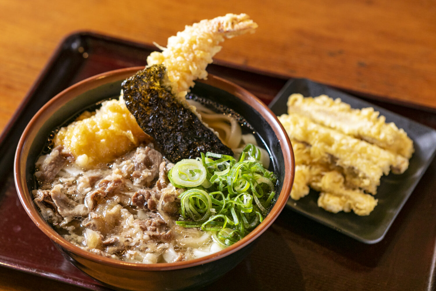 【うどん大文字 】（大野城市）福岡では珍しい平打ち麺に、こだわり抜いた出汁でいただく絶品うどん