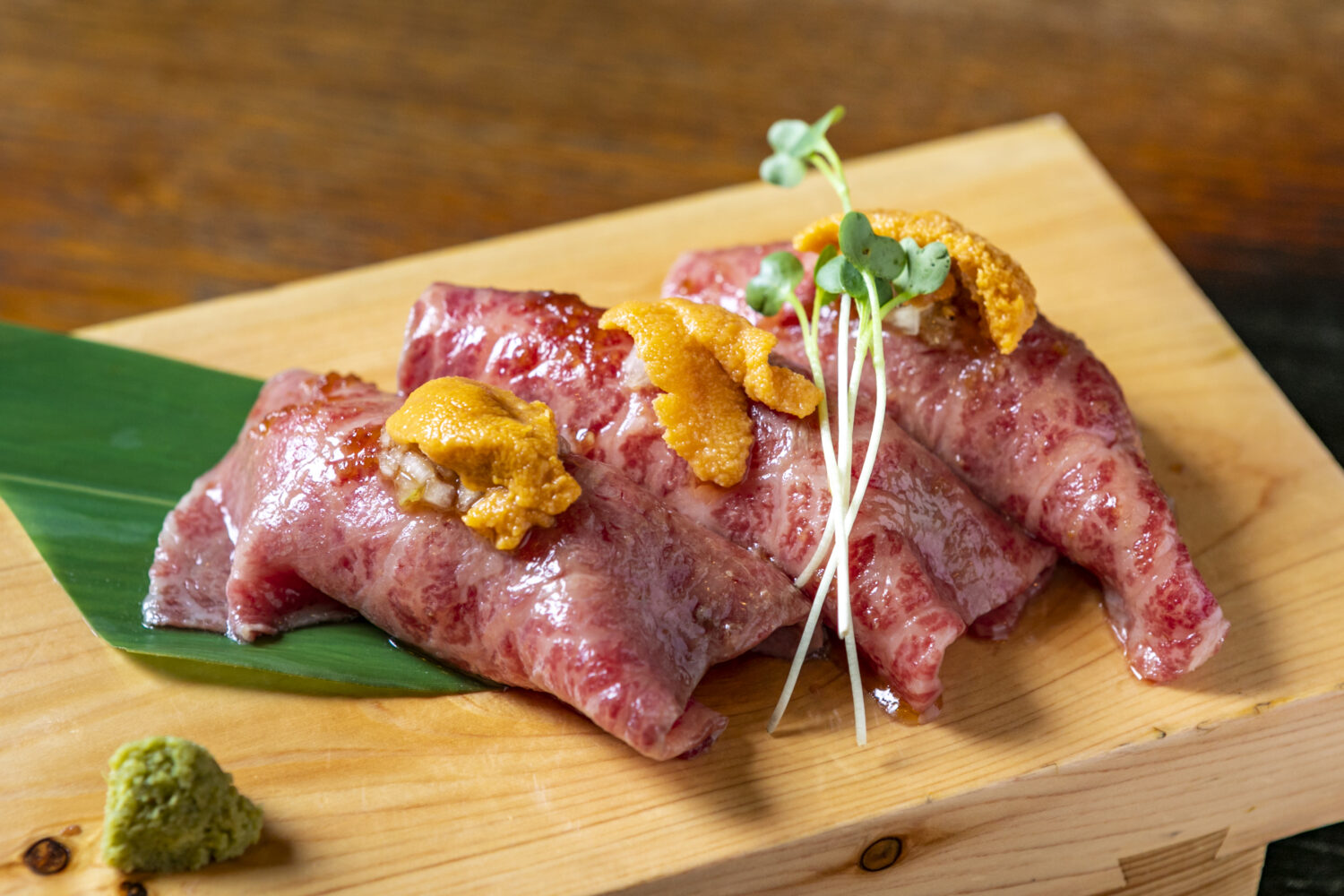 【焼肉たしろ】（大野城市）地域密着型の焼肉店で絶品牛トロ握りを食す