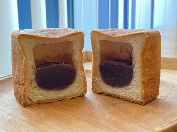 アルタイトスーパーシリコン食パン型　ミニキューブ75 　 7.5センチ角 フタ付　4個組 サイコロ 空焼き不要 パン作り道具 - 3