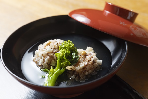 【Relax Driving in Kasuya】広々としたお屋敷でいただく、和食の風味たっぷりな絶品お蕎麦 『手打ち蕎麦 朴味』