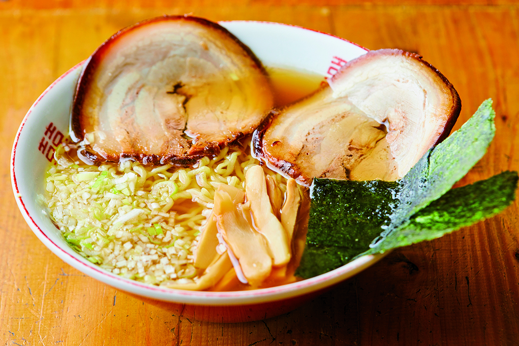【『ワンタン』が”噂”の…】どこか懐かしい安心の店 屋台時代からの豚骨ラーメン