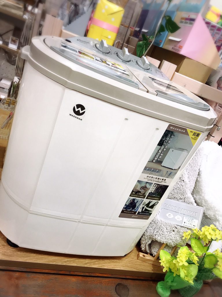 【雑貨店ハウズスタッフ一押しアイテム】ちょこっと洗いで節水、節約！しっかり洗える2槽式コンパクト洗濯機♪