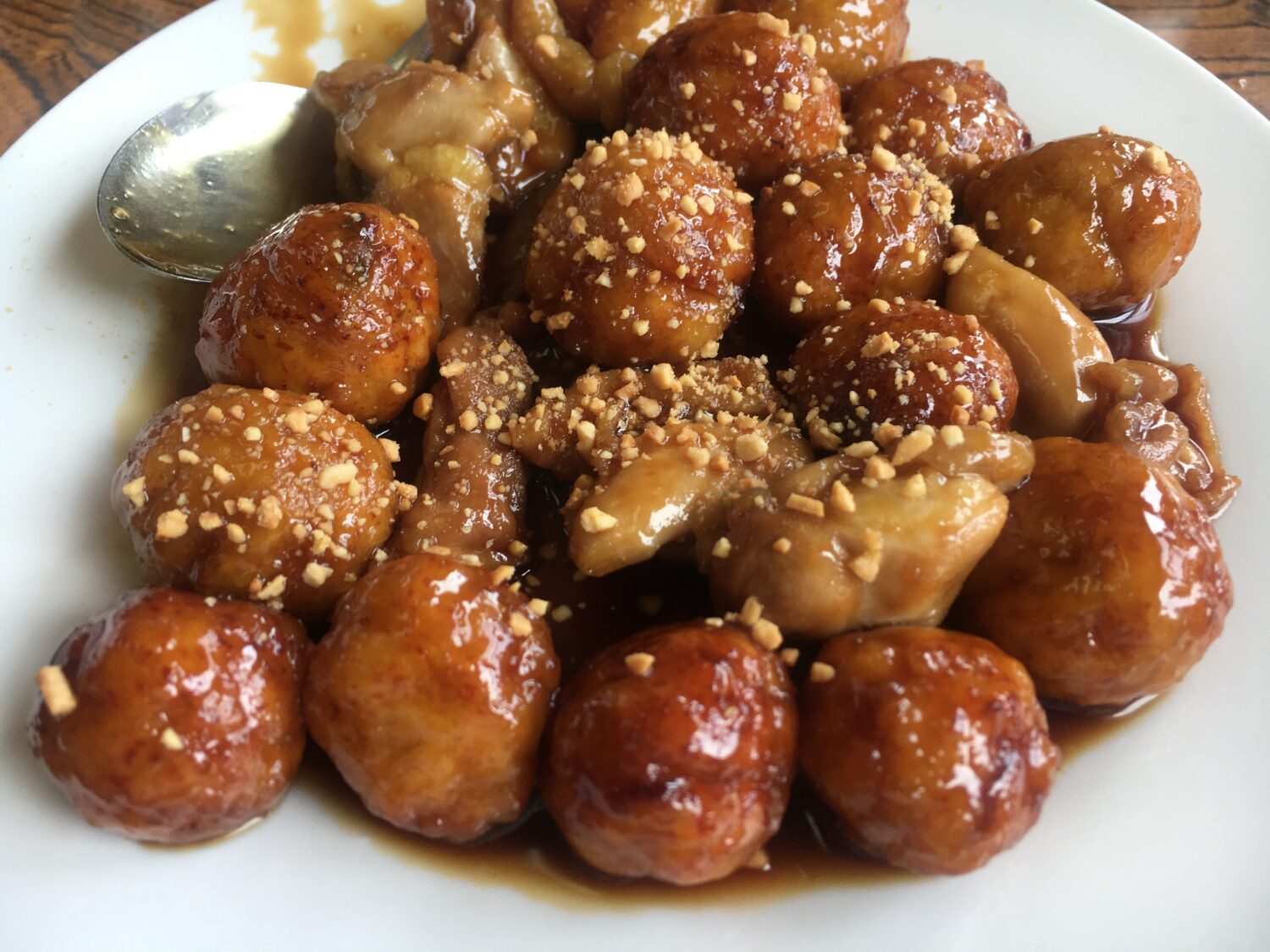 水炊き、鶏料理専門店「香楽」で鶏料理を食べつくす！