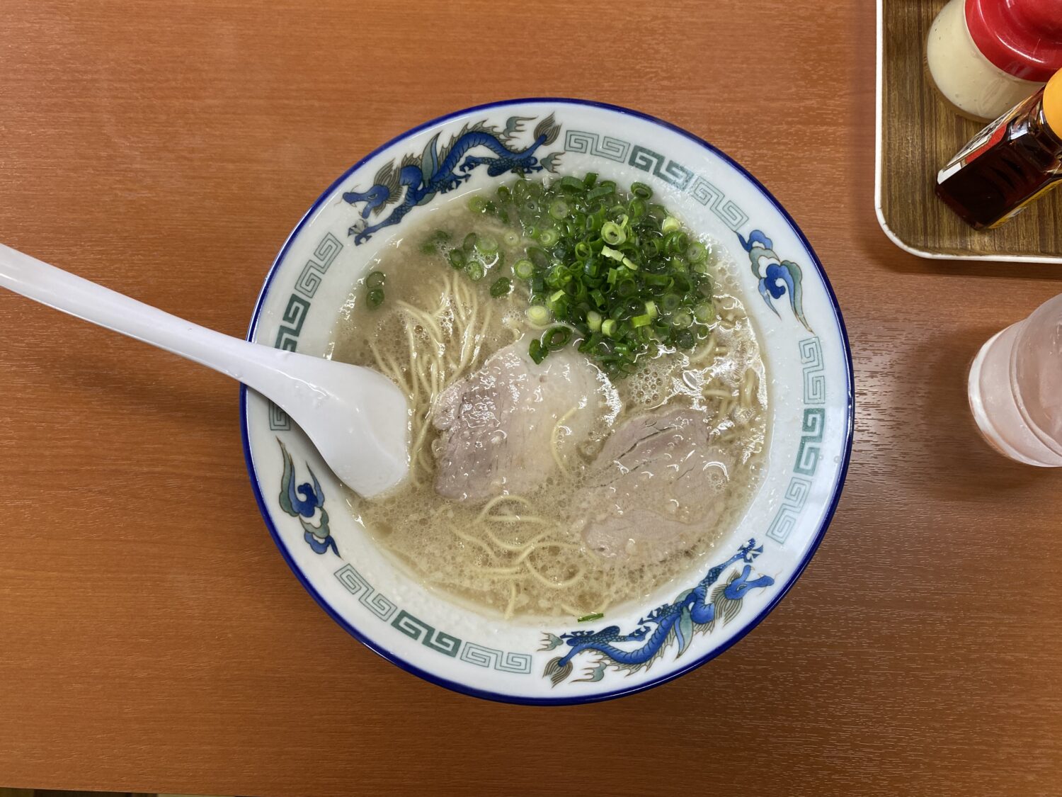 【久留米ラーメン】平日も土日もいつも大行列！何度でも食べたい絶品ラーメン。『ラーメン八』（久留米市東合川）