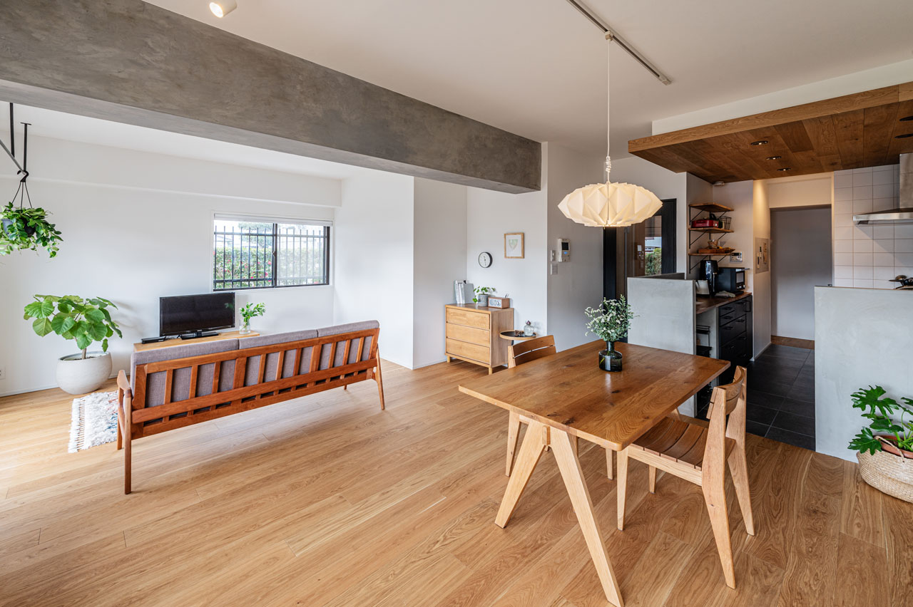 【すてきなリノベのお宅訪問～マンション編】光と風を感じながら 平屋のように暮らす家『ディ・ベック株式会社』