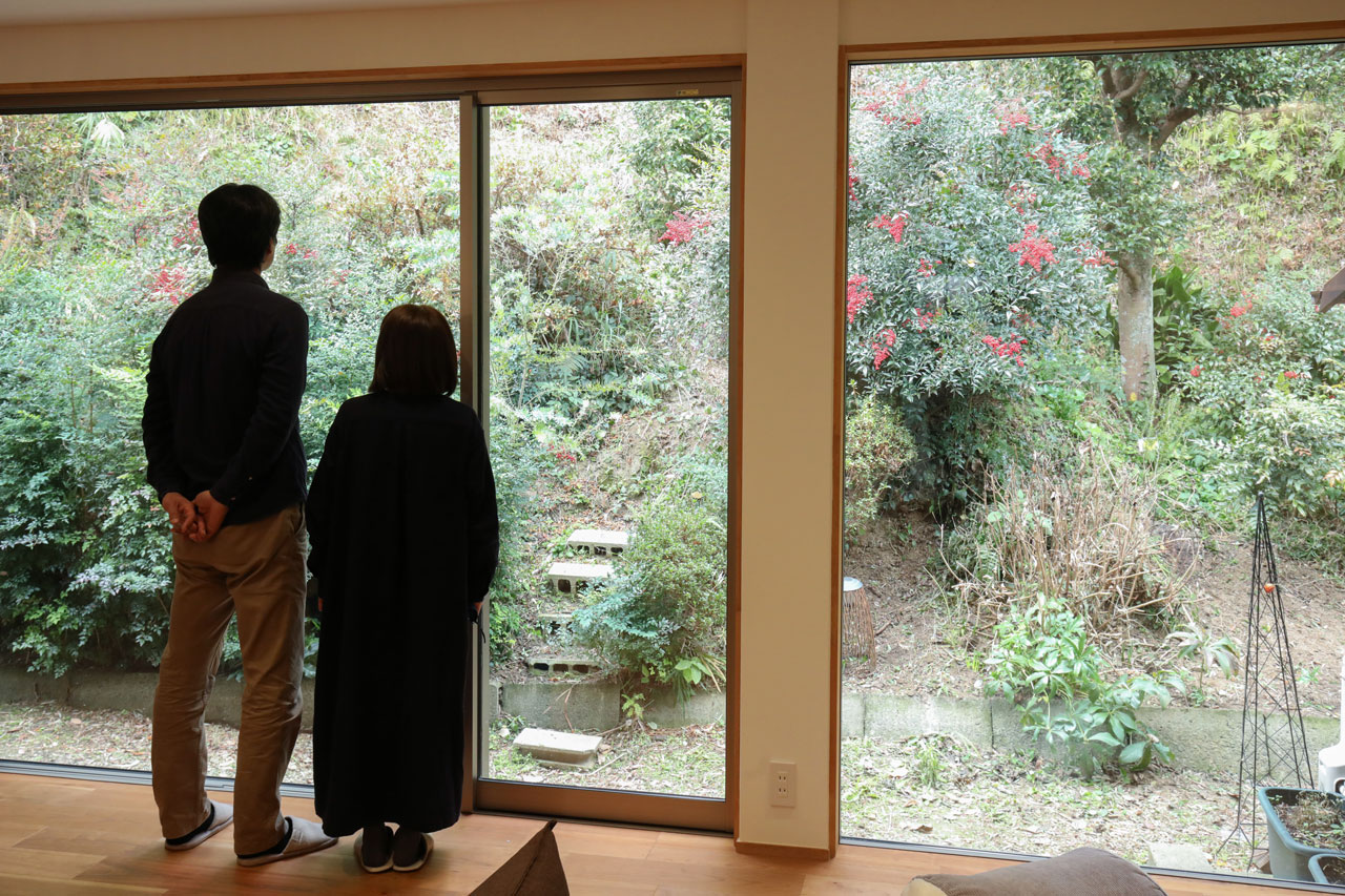【すてきなリノベのお宅訪問～戸建編】自然の美しさの楽しめる ピクチャーウィンドウの家『有限会社　桑野組』