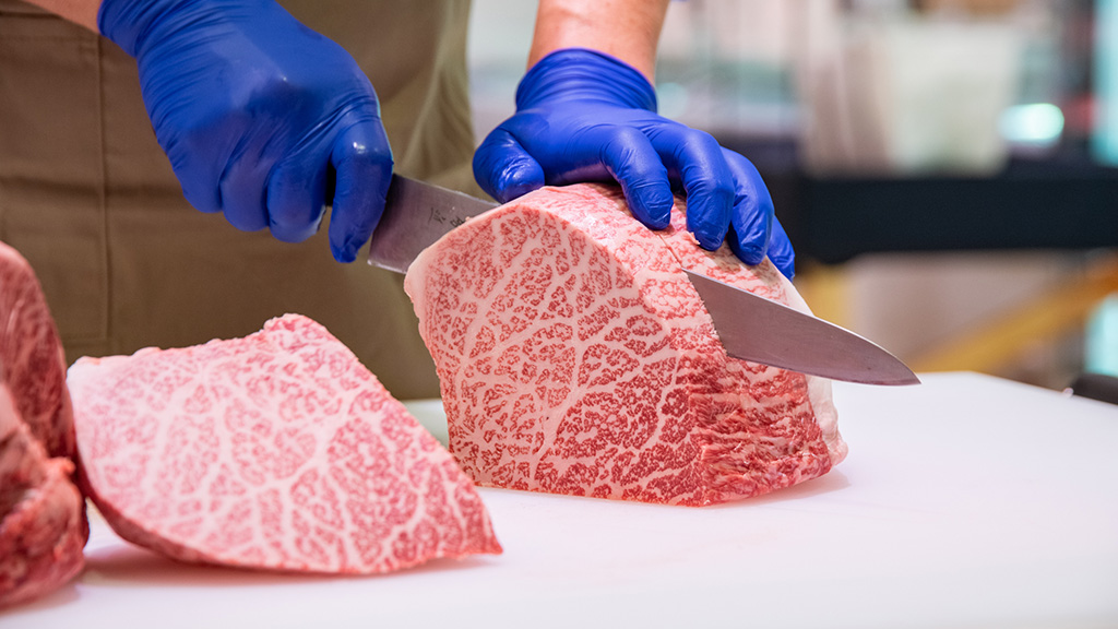 【福岡肉本2022】いつでもお手頃価格 黒毛和牛「宮崎牛」『あんずお肉の工場直売所　那珂川店』