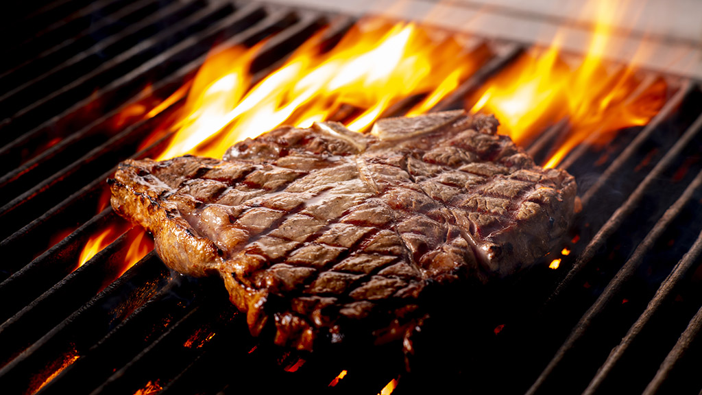 【福岡肉本2022】料理も空間も格別、最上階の幸せ！『Red flamma(グルメレストラン レッドフランマ)』
