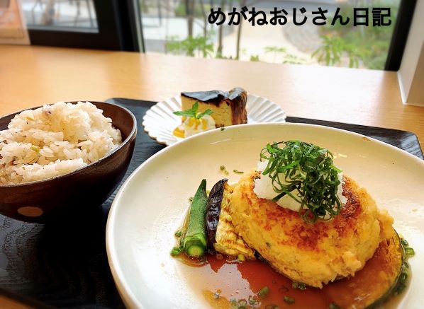 【雑貨店ハウズスタッフコラム】how’sスタッフ　めがねおじさん日記〜📖🤓