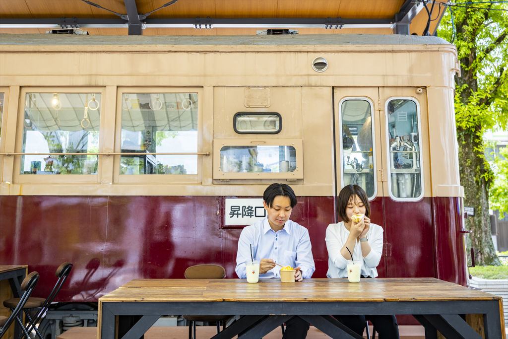 【九州三菱自動車】（Car Life vol. 54）路面電車を利用した昔懐かしカフェでゆったり一息