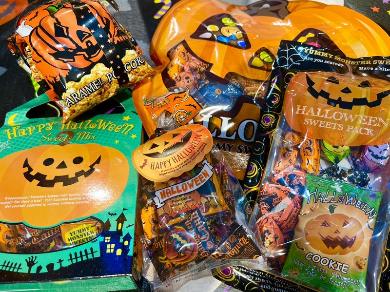 【雑貨店ハウズスタッフ一押しアイテム】既にハロウィンお菓子が大人気です🎃