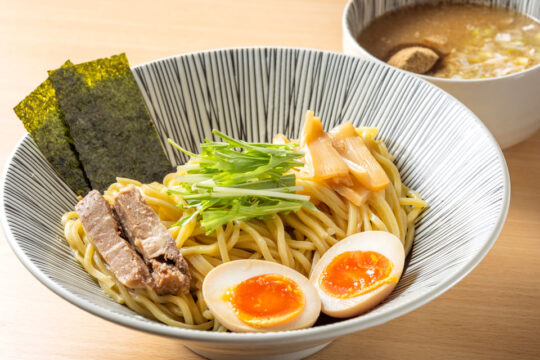 【福岡麺本2022 – vol.11】素材の五味一体を 堪能する魚介つけ麺『つけ麺53』