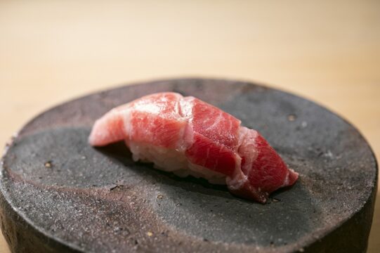 糸島産山田錦でつくった、おいしいお酒。『鮨しま（福岡市中央区）』