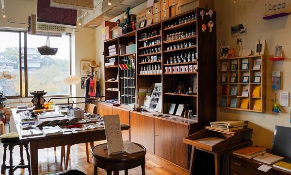【リノベエステイト】がおすすめする大手門エリアの手紙用品店『Linde CARTONNAGE（リンデ カルトナージュ）』をご紹介！