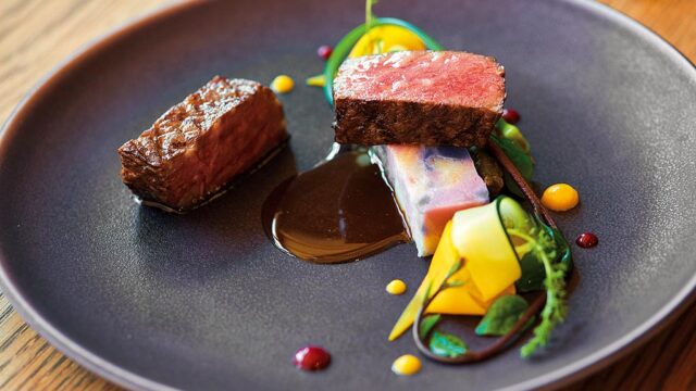 【海辺のフレンチ・レストラン】野菜はもちろん、魚に肉、果物まで。 糸島素材が華麗に変身！
