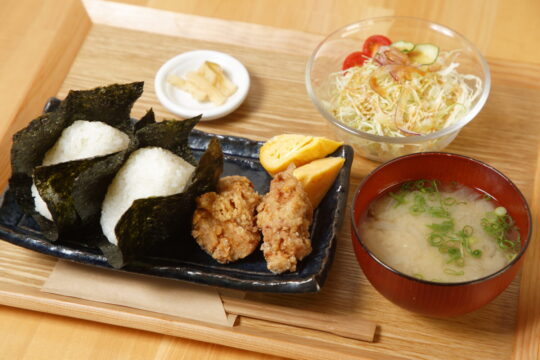 【GOTOASOBI】（小値賀町編）～KONNE Lunch&Cafe～小値賀港そばの古民家カフェでランチタイム