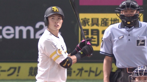 日曜日の朝はRKB！2022年最後の放送はホークスSP！周東選手がスタジオに生出演します♪