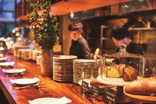 赤坂 地中海&中東料理『casime gastropub』Fukuoka Open Rush!