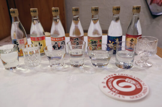 【福岡グルメ】壱岐焼酎七蔵が勢揃い！  パーラーコマツ期間限定『壱岐焼酎せんべろセット』