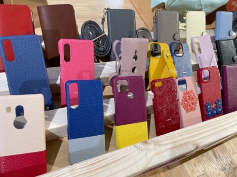 【雑貨店ハウズスタッフ一押しアイテム】自分好みのスマホケースを！「COVERARY」