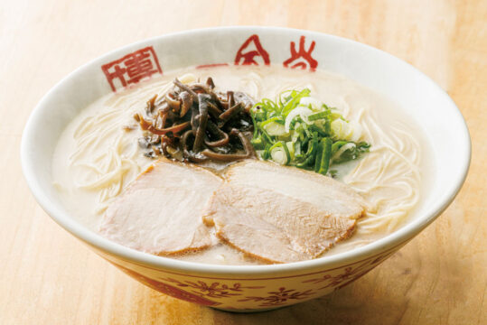 【美味本 Oishinbon 2023】原点にして最進化形 大名本店だけの限定麺　｜ 一風堂 大名本店