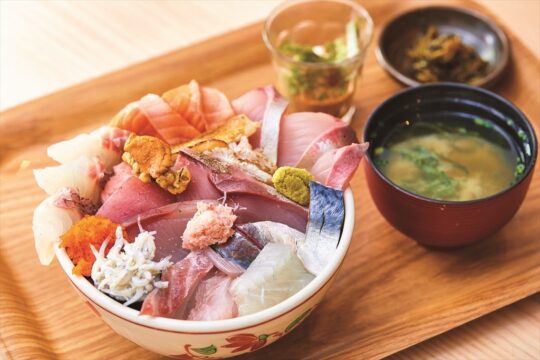 天神 『THE ONO MARKET』華麗なる海鮮丼の世界