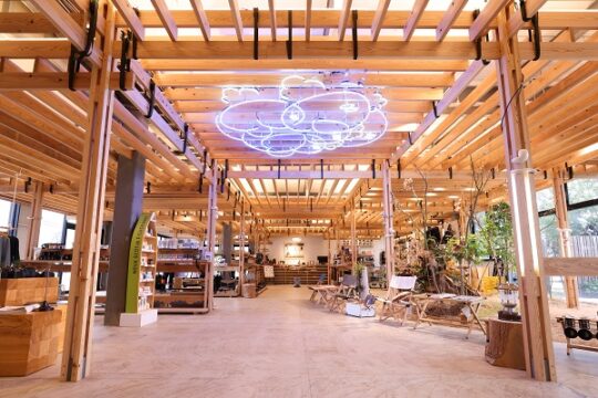 【大川市】「普段使いできるアウトドア」を提案するショップ『＋０３MONOTHREE（モノスリー）』
