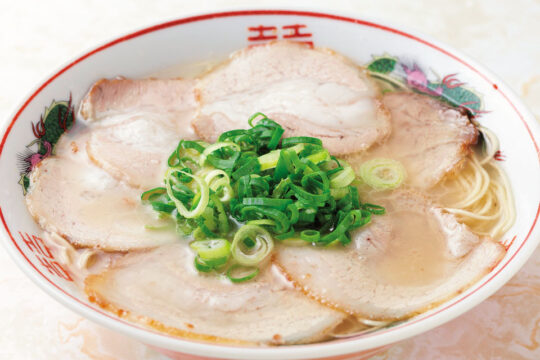【美味本 Oishinbon 2023】九州産の素材で作る 心地良い老舗の味｜ 一九ラーメン 老司店