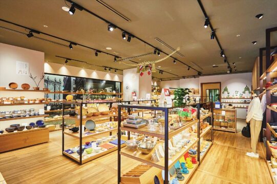 What’s Up!?博多リバレインモールがさらに魅力的に！暮らしに潤いと彩りを。ステキな出合いに期待♪