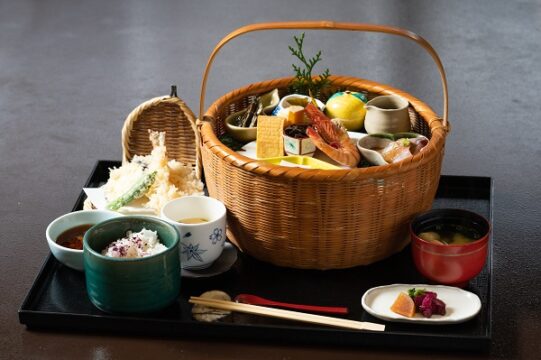 【宮若市】宮若グルメを満喫！「料亭 梅彦」”大人の隠れ家”で季節の味を楽しむ