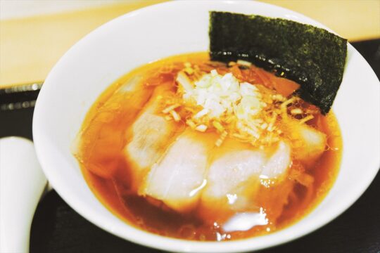 【福岡ラーメン】最後の一滴まで飲み干したいすっきり無化調スープ『麺屋　最後の一滴』
