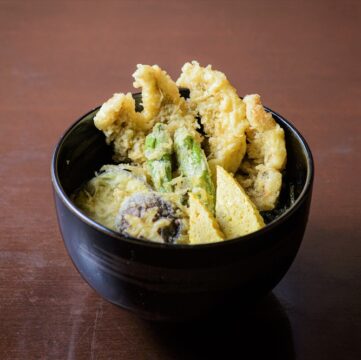 【ふくおか地魚バトルⅢ　第一弾】宗像が誇る天然アナゴの天ぷらは肉厚でふっくらとした身が特徴です「樹（いつき）」