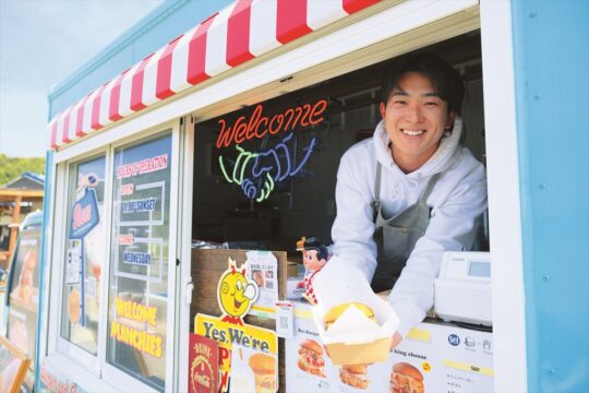 【糸島】サーファーご用達、絶品ハンバーガー！『REX Burger（レックスバーガー）』