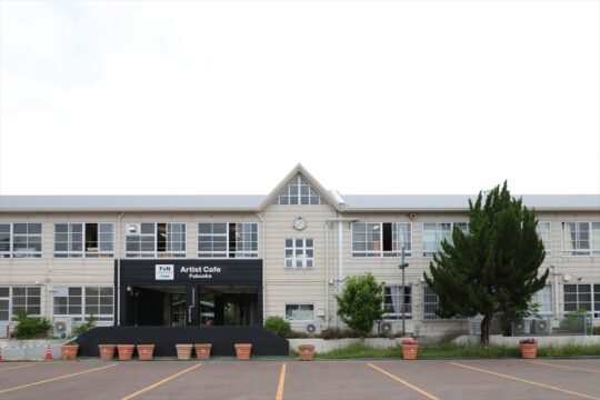 福岡の素敵な空間を探す建物探訪♪～今回は中央区にある『Artist Cafe Fukuoka』さんへ～［リノリビング］