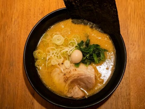 【福岡ラーメン物語　のぼせもん。｜70杯目 麵処 恭や】
