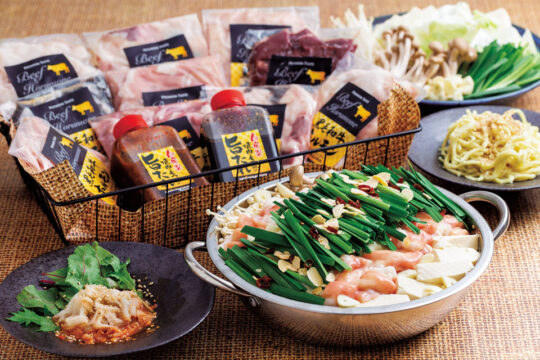 【美味本 Oishinbon 2023】<手土産＆お取り寄せ >味わいも食感も新鮮なまま！いつでもどこでも楽しめる専門店の黒毛和牛ホルモン。｜ヨコヤマ商店 高取店