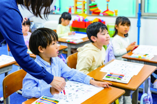 見る力・聞く力・考える力を養う『こどもクラブ福岡西新教室』