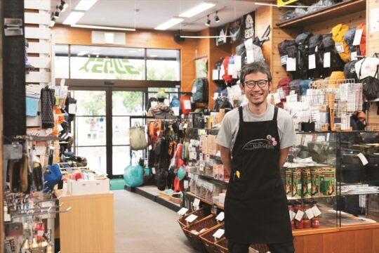 老舗ショップでニッチな商品に触れる『RALLY GRASS』