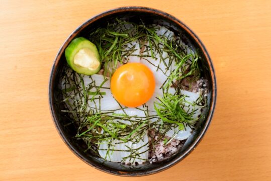 【福岡どんぱく】愛されて30年以上！福岡県産イカのオリジナル丼「味処 大丸」